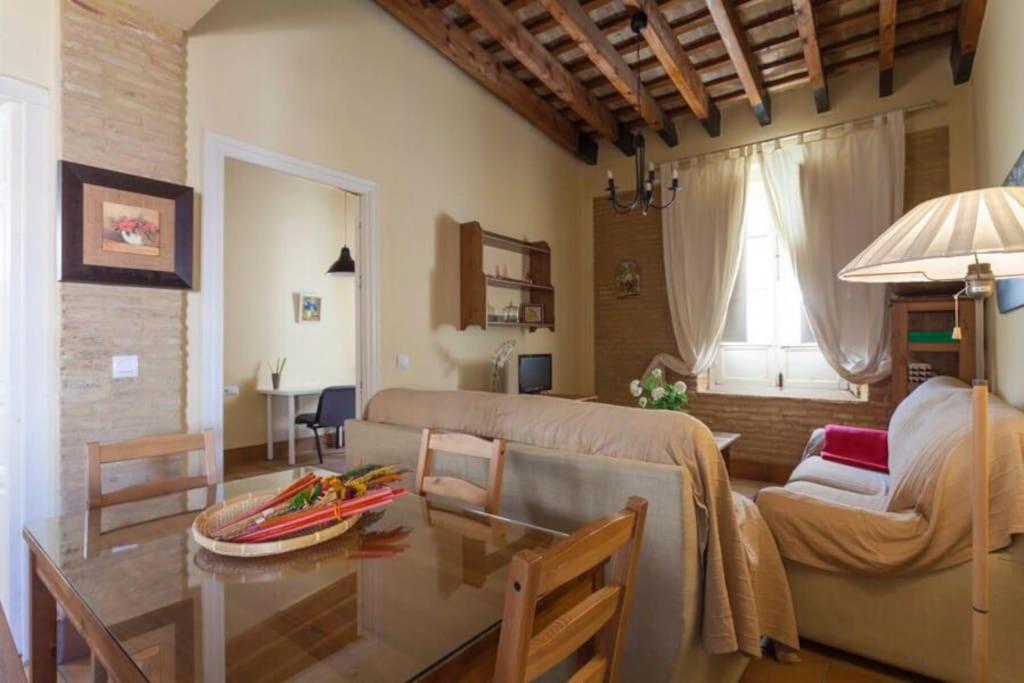 Precioso Apartamento - Localizacion Ideal **Wifi - A/C** Sevilha Exterior foto