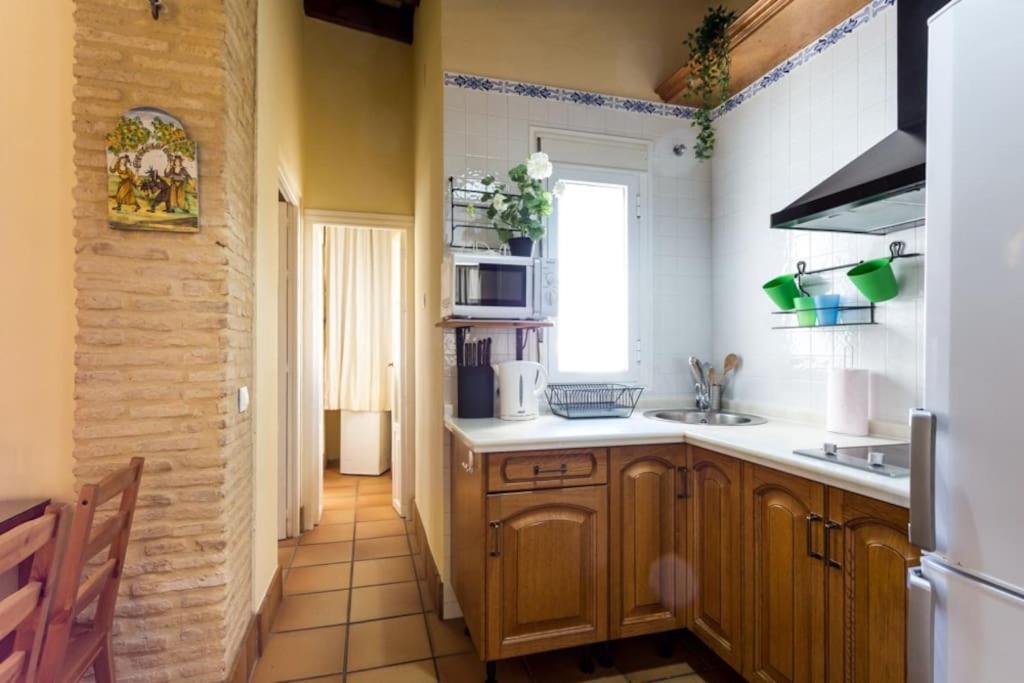 Precioso Apartamento - Localizacion Ideal **Wifi - A/C** Sevilha Exterior foto